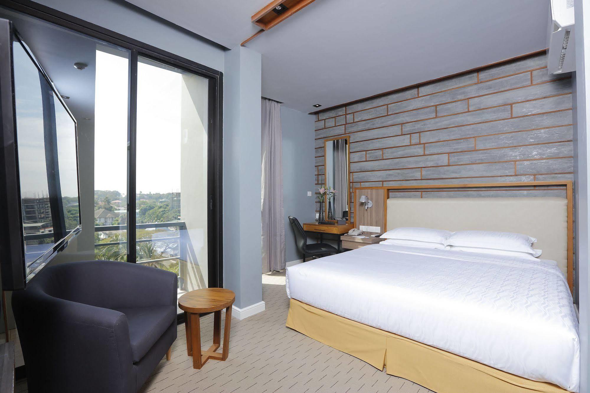 เดอะ ลิงค์ ย่างกุ้ง บูทิก โฮเต็ล Hotel ภายนอก รูปภาพ